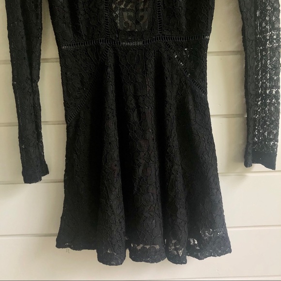 Tobi lace crochet dress - Picture 5 of 9